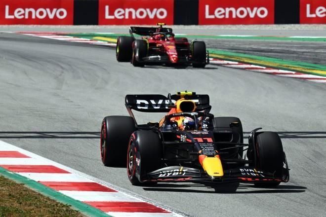 Ferrari no ha sido más fuerte que Red Bull.- Marko