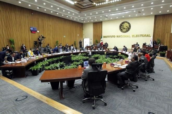 Solicita INE $14 mil 439 millones para 2023