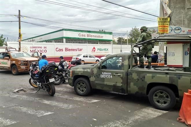 Hallan tomas clandestinas de combustible en Iztacalco