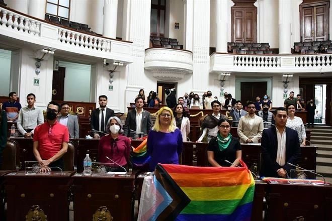 Pide Parlamento LGBT+ mayor reconocimiento a su comunidad
