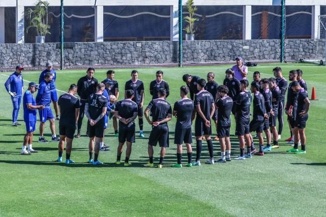 ‘Potro’ Gutiérrez a escena con Cruz Azul