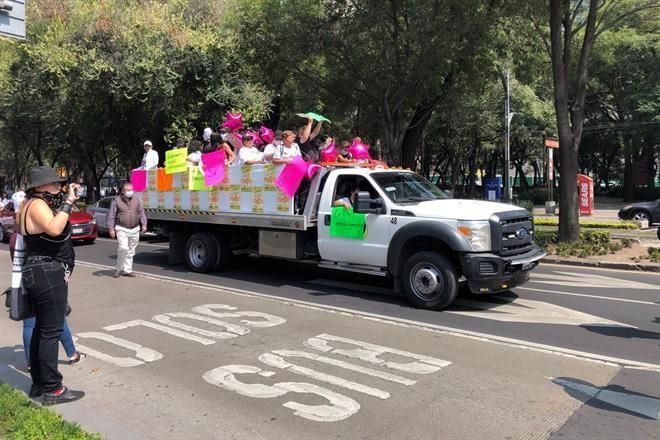 Va Caravana de salud a Palacio Nacional; exigen medicamentos