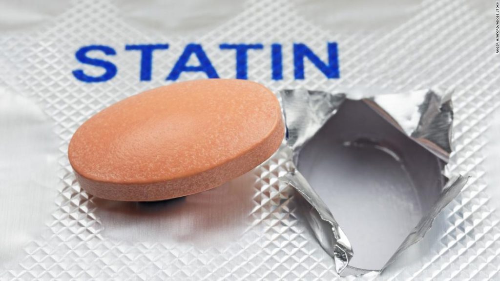 Muchos pacientes dejan de tomar estatinas por dolor muscular, pero las estatinas no lo causan, según un nuevo estudio￼