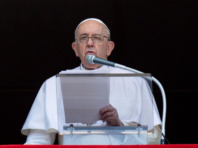 Papa Francisco envía mensaje de aliento a Cuba tras incendio