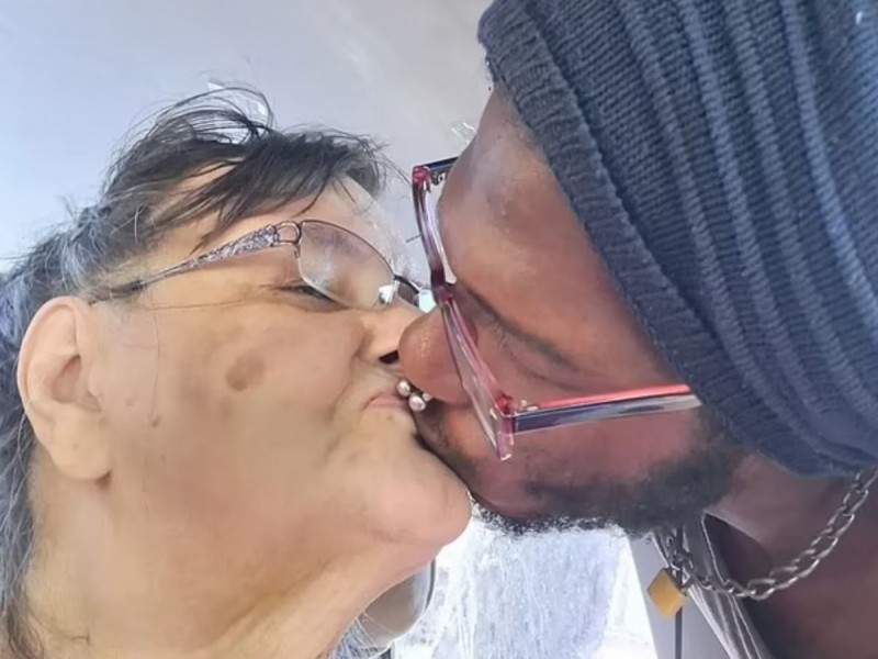 Para el amor no hay edad, joven de 27 le da el sí a abuelita de 74 años