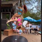 Pareja organiza fiesta de revelación de género con bailarinas de pole dance ¿Es niña o niño?