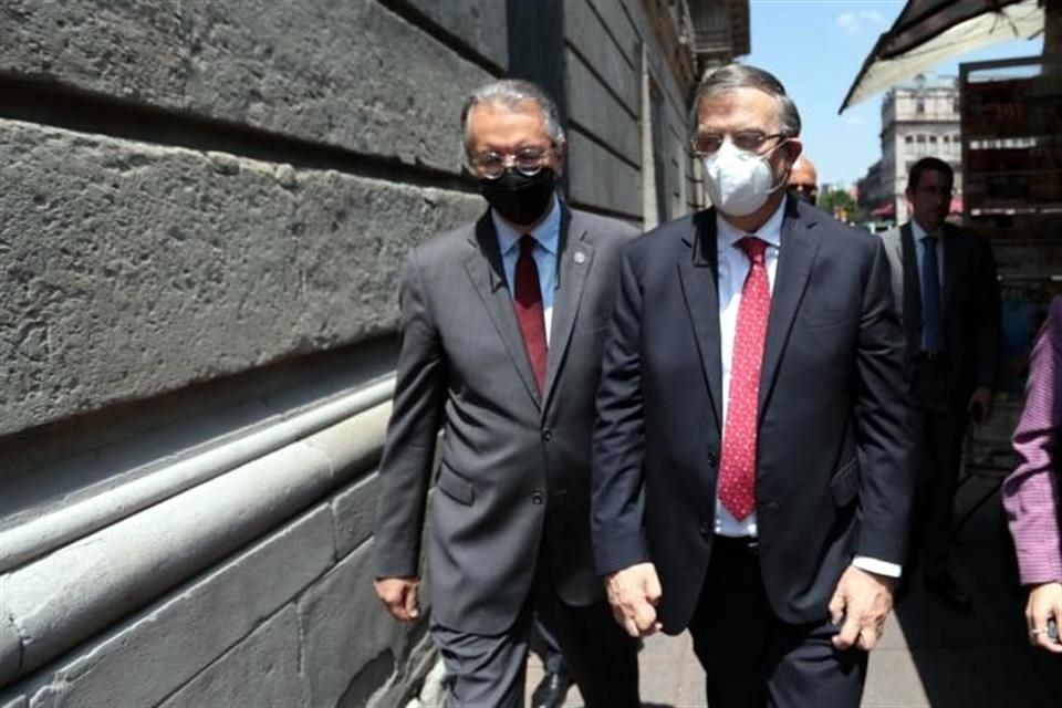 Están en campaña, dice Ebrard sobre dichos de yerno de Trump