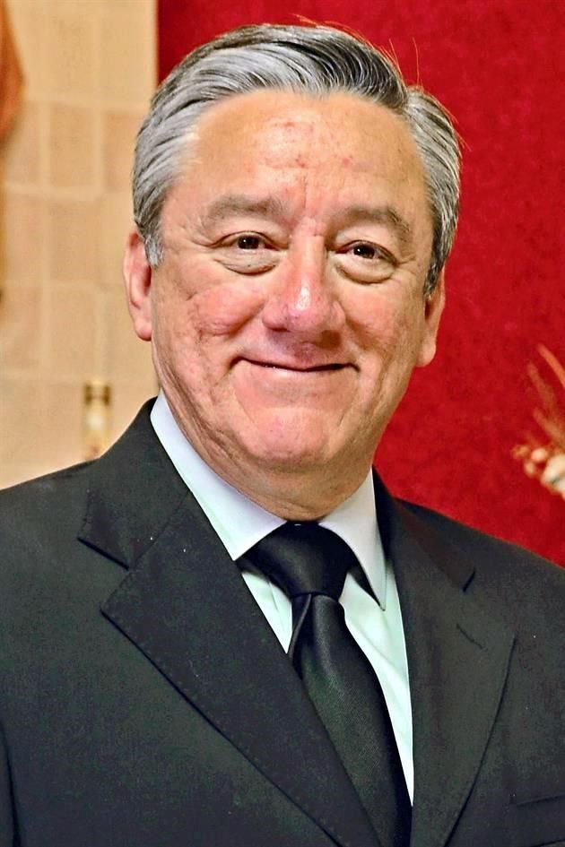 Cuestiona experto extremismo del Opus Dei