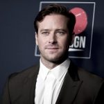 Ventilan canibalismo y escándalos de Armie Hammer en serie