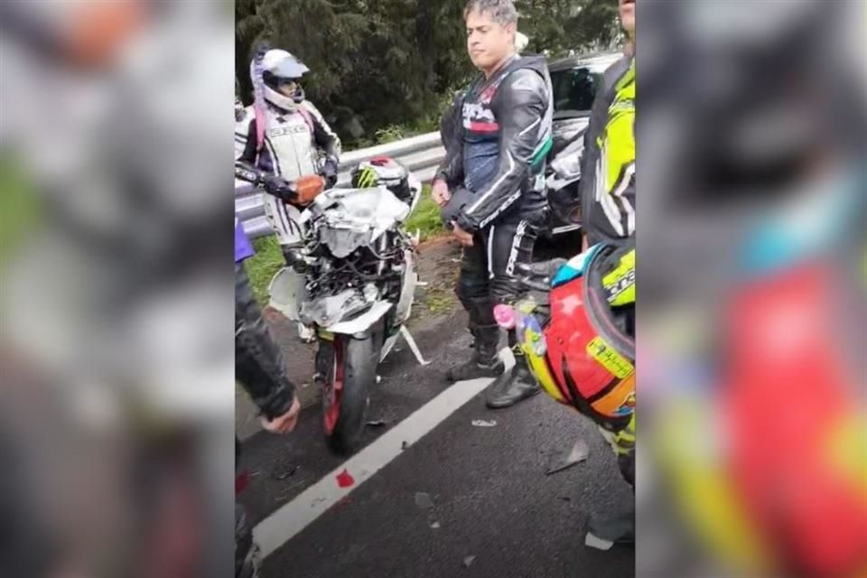 Deja 2 heridos accidente de motos en la México-Cuernavaca