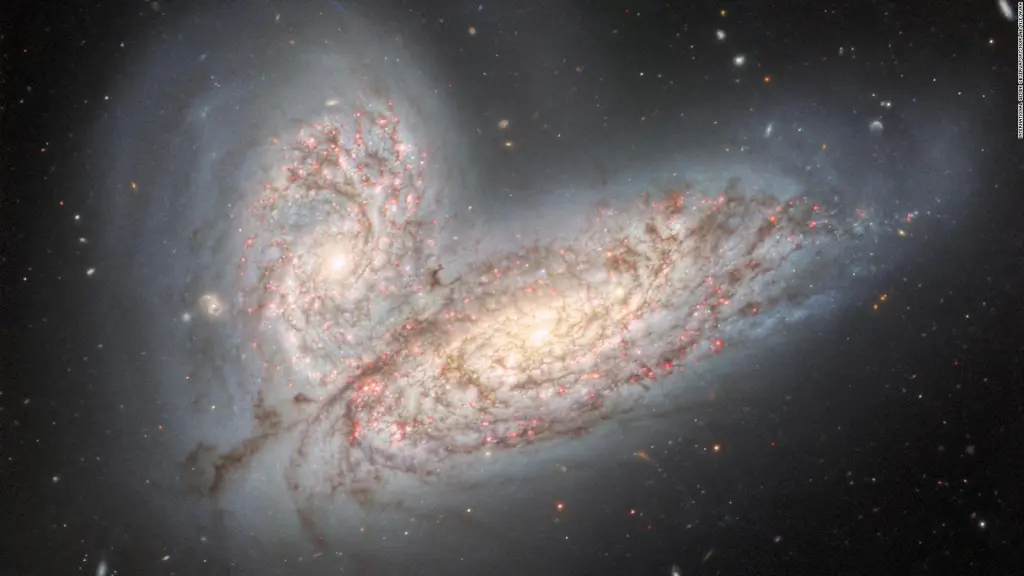Una nueva imagen de galaxias en colisión augura el destino de la Vía Láctea