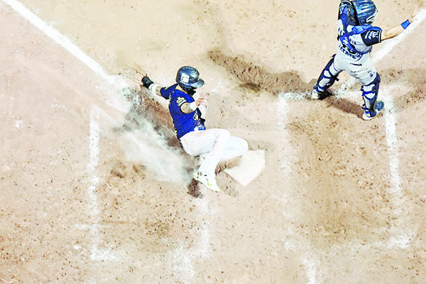 Continúa la serie del primer playoff en Monterrey