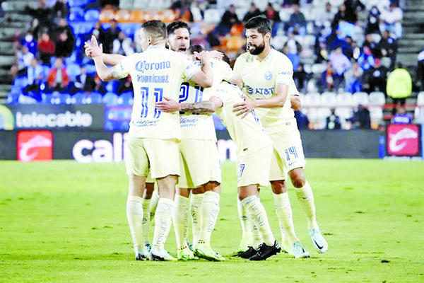 Se la cobra América al Pachuca con goleada