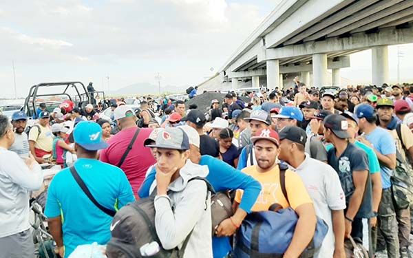 Baja flujo migratorio …pero no se detiene