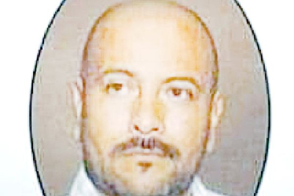 Hallan muerto a popular cronista