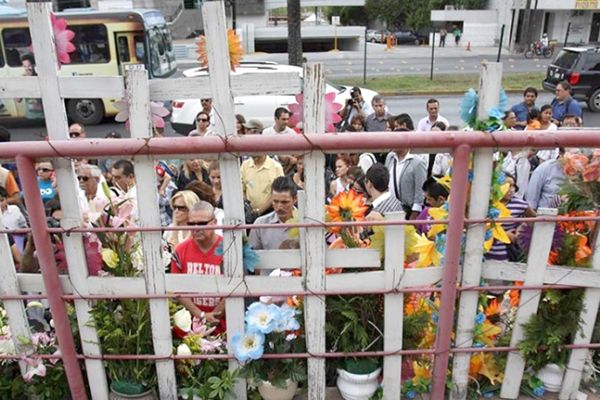 Ofrecerán disculpas públicas a familias del ataque al Casino Royale