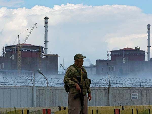 Registran bombardeos rusos cerca de central nuclear de Zaporiyia