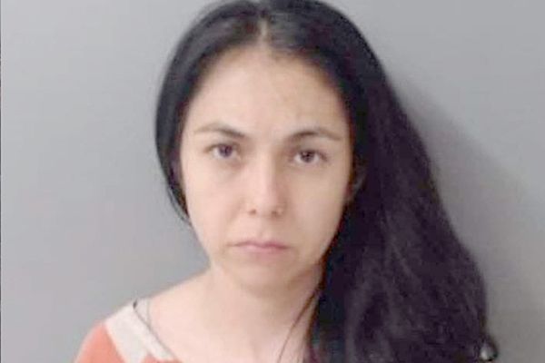 Cae en EU hija de Edil morenista con Dls. 250 mil