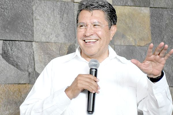 «Soy el arma secreta» de AMLO para ganar: Monreal