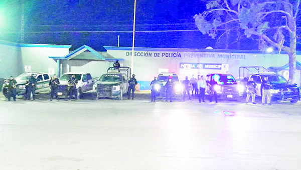 Convoy de patrullas recorre el municipio
