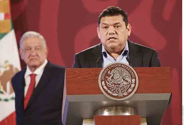 Ofrecen pensiones a cambio del Tren Maya