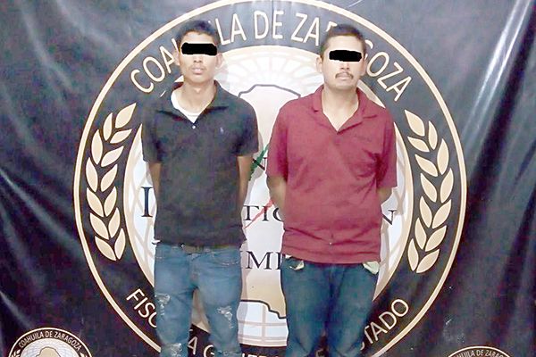 Detienen a 2 por narcomenudeo