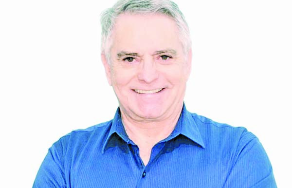 Buscará monclovense Presidencia de México