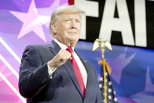 Exigen republicanos más detalles sobre cateo de FBI a Trump