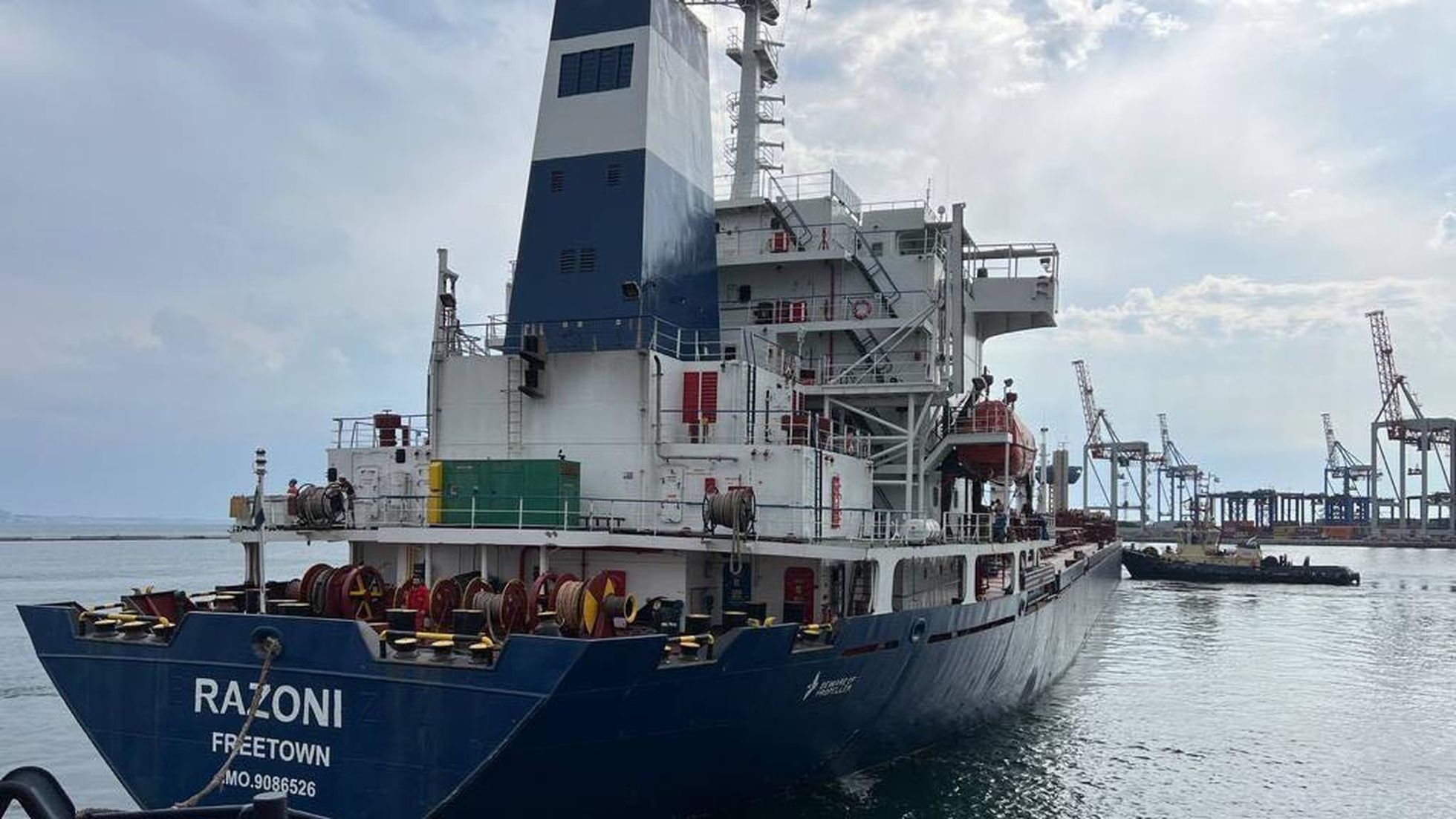 Sale primer barco con granos desde Odesa tras el acuerdo Ucrania-Rusia
