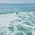 Equipo de surf de Estados Unidos usa inteligencia artificial para evitar accidentes