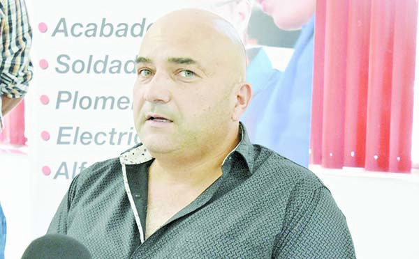 Hackean a líder de CMIC; piden dinero a su nombre