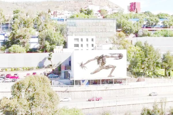 Universidad de Zacatecas suspende clases tras narcobloqueos