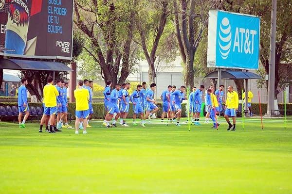 Desean en América que ‘Cabecita’ le anote a Cruz Azul