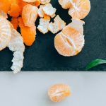 Para qué sirve hervir la cáscara de mandarina