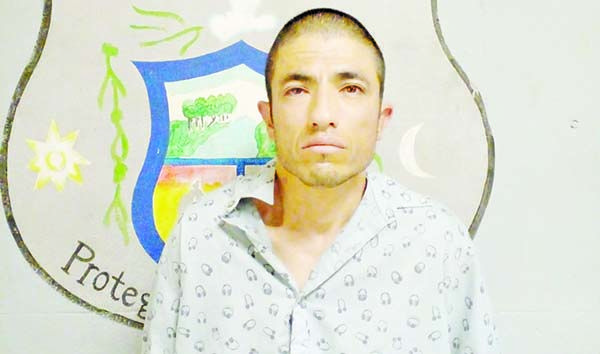 Sorprenden a sujeto portando arma blanca