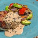 Consiente a tu paladar con esta receta de filete a la pimienta