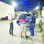 Par de ladrones saquean vivienda