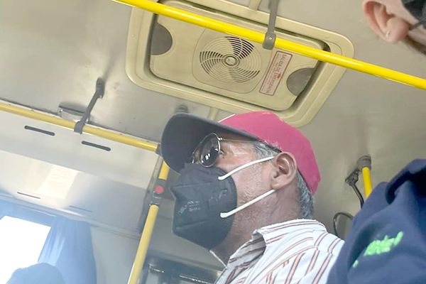 Denuncia acoso en transporte público