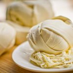 ¿Cómo saber la caducidad del queso Oaxaca?
