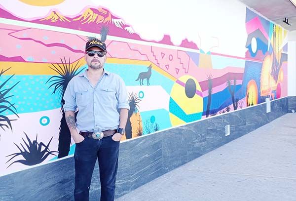 Tiene artista monclovense placa en museo de Austin