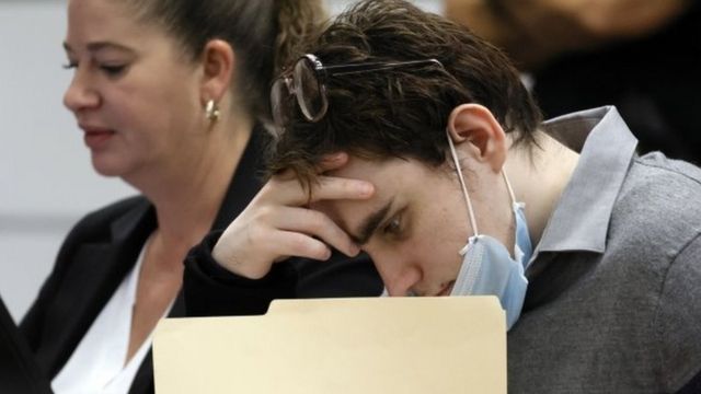 NIKOLAS CRUZ: UN JURADO RECOMIENDA CADENA PERPETUA PARA EL AUTOR DEL TIROTEO EN UNA ESCUELA EN PARKLAND POR EL QUE MURIERON 17 PERSONAS
