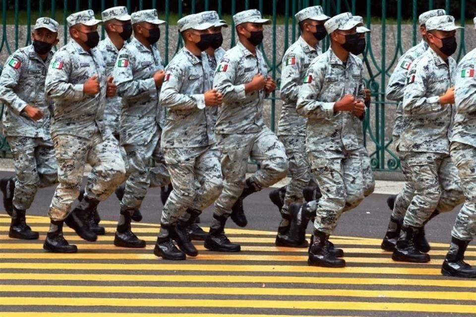 JUEZA SUSPENDE PASE DE LA GUARDIA NACIONAL AL EJÉRCITO