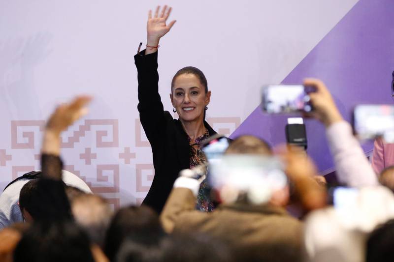 ‘CORCHOLATAS’ SE FROTAN LA MANOS: PROPONEN REGRESO DE REELECCIÓN PRESIDENCIAL EN 2024