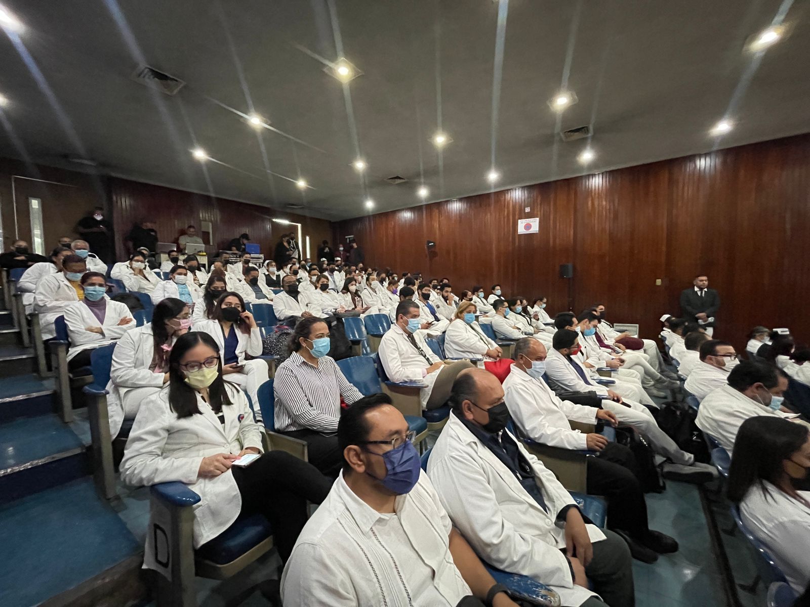 ENTREGAN RECONOCIMIENTOS A MÉDICAS Y MÉDICOS DESTACADOS DEL IMSS MONCLOVA Y PIEDRAS NEGRAS