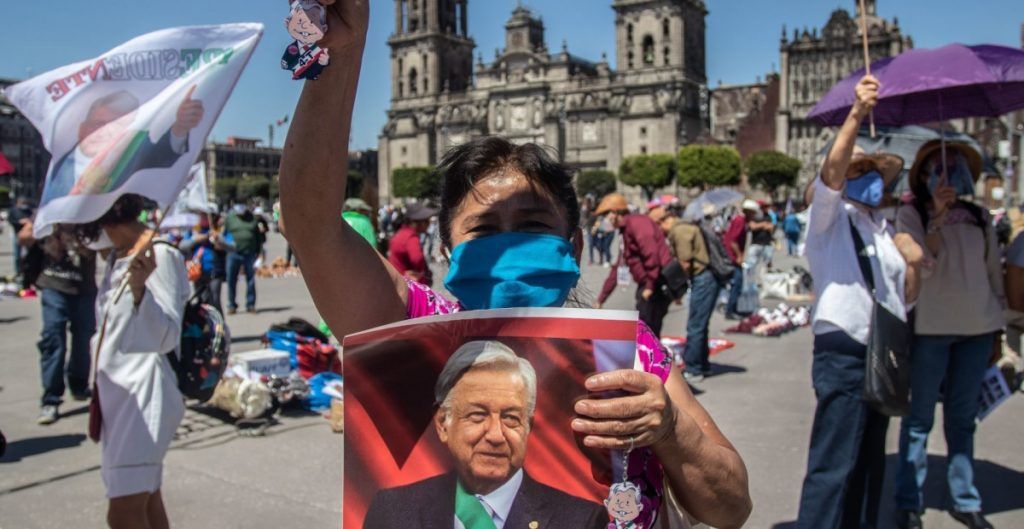 MORENISTAS LLAMAN A MARCHAR CON AMLO EL 27 DE NOVIEMBRE; FÉLIX SALGADO CONVOCA A GUERRERENSES PARA ACUDIR A LA CDMX