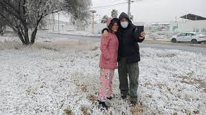 FRENTE FRÍO PROVOCA AGUA NIEVE