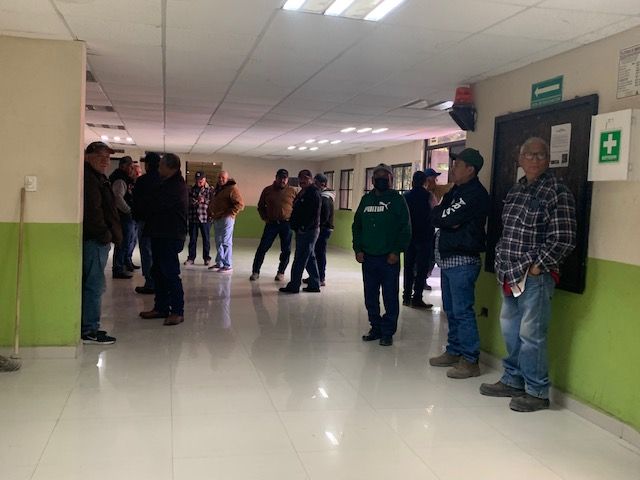 SALEN DE AHMSA 41 TRABAJADORES POR RETIRO VOLUNTARIO