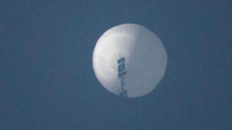 EE.UU. DETECTA UN «GLOBO ESPÍA CHINO» EN SU TERRITORIO Y PEKÍN ASEGURA QUE ES UNA «AERONAVE DE USO METEOROLÓGICO»
