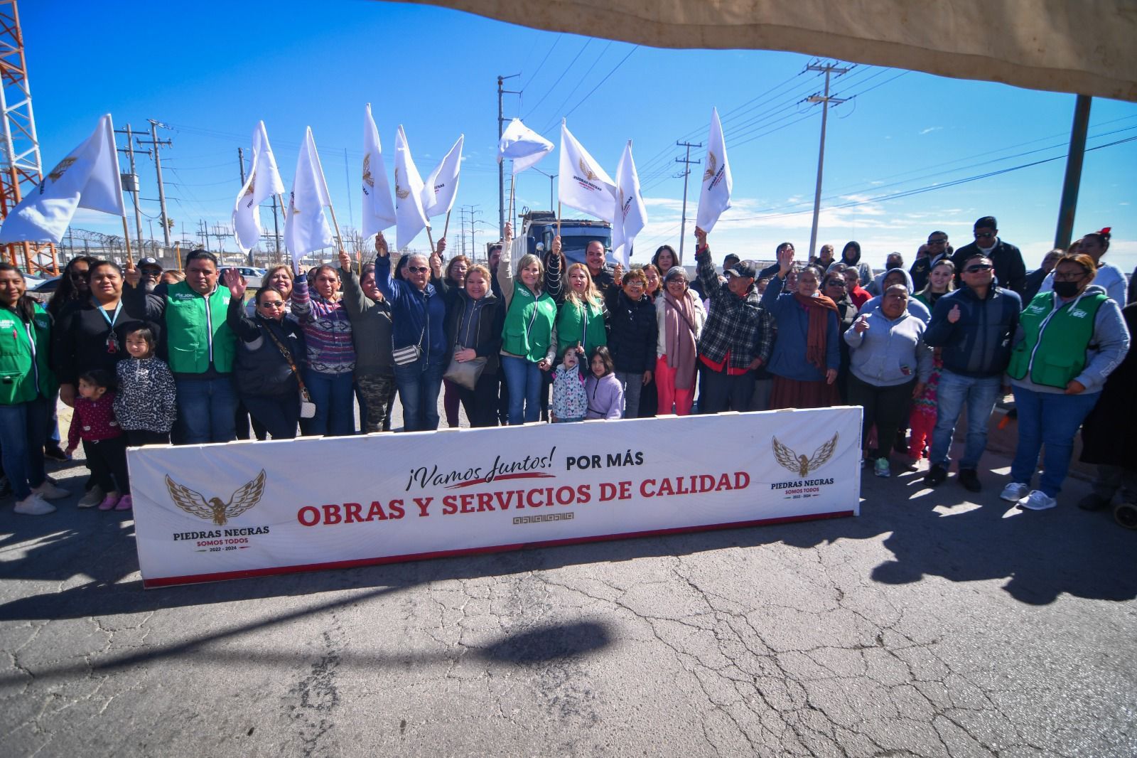 INICIA LA PAVIMENTACIÓN DEL BULEVAR ARMANDO TREVIÑO