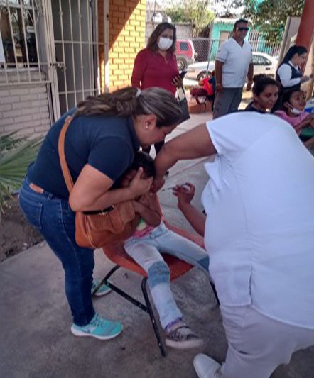 LLEGA VACUNA ANTI COVID A ESCUELAS DE LA REGION CENTRO